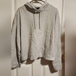 Nike crop pullover